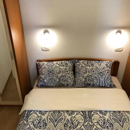 Apartman 2 Mi-ma * 诺维·维诺多尔斯基